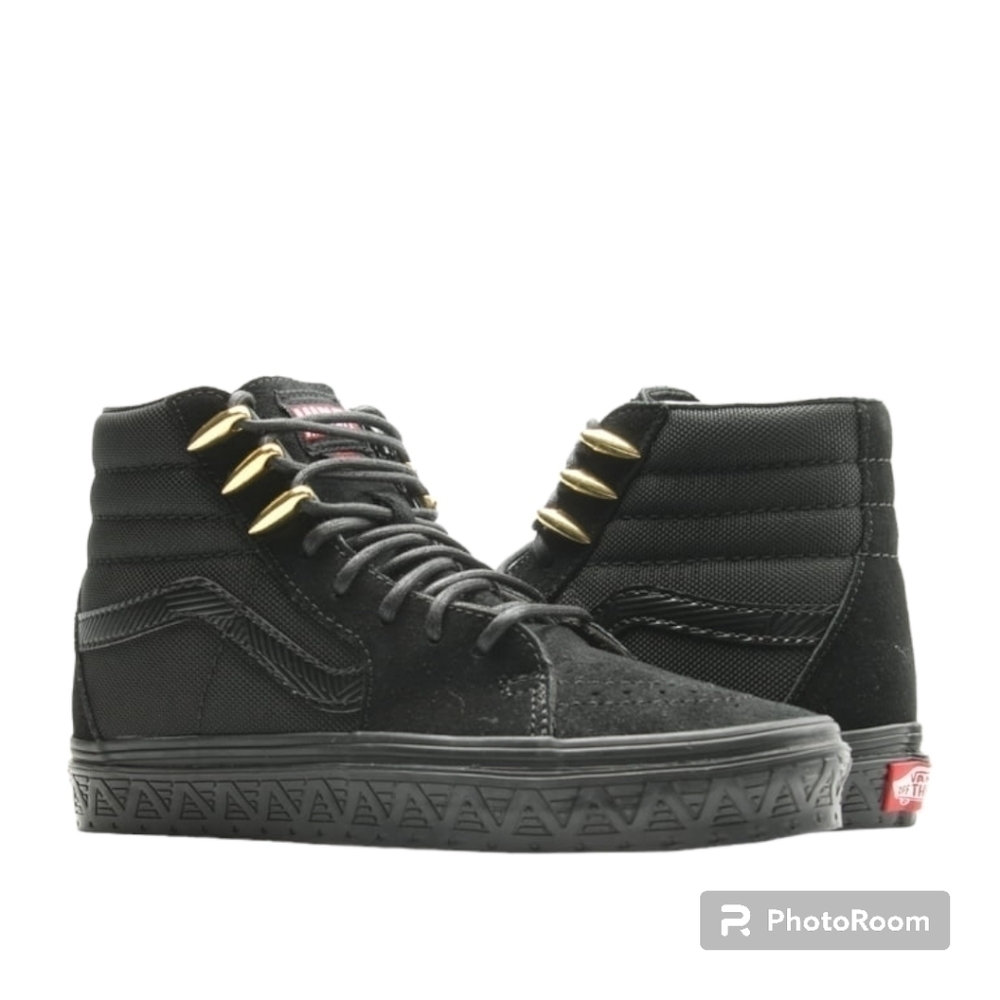 Marvel Black Panther Van Hightops Men size 7.5 Woman's Size 9 EUC